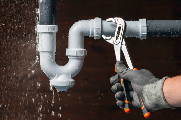 Professional Plumbing technician working in Bayonne, NJ